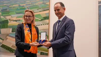Javier González Pareja distinguido em Espanha com a Cruz da Ordem de Mérito da República Federal de Alemanha 
