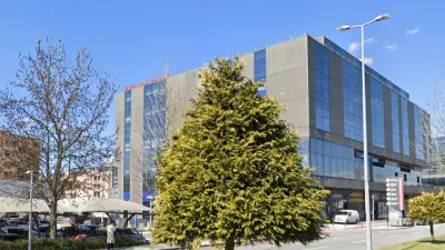 edificio na cidade de braga, bosch